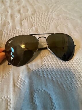 Ray-Ban Men's Black Aviator Sunglasses with Dark Lenses